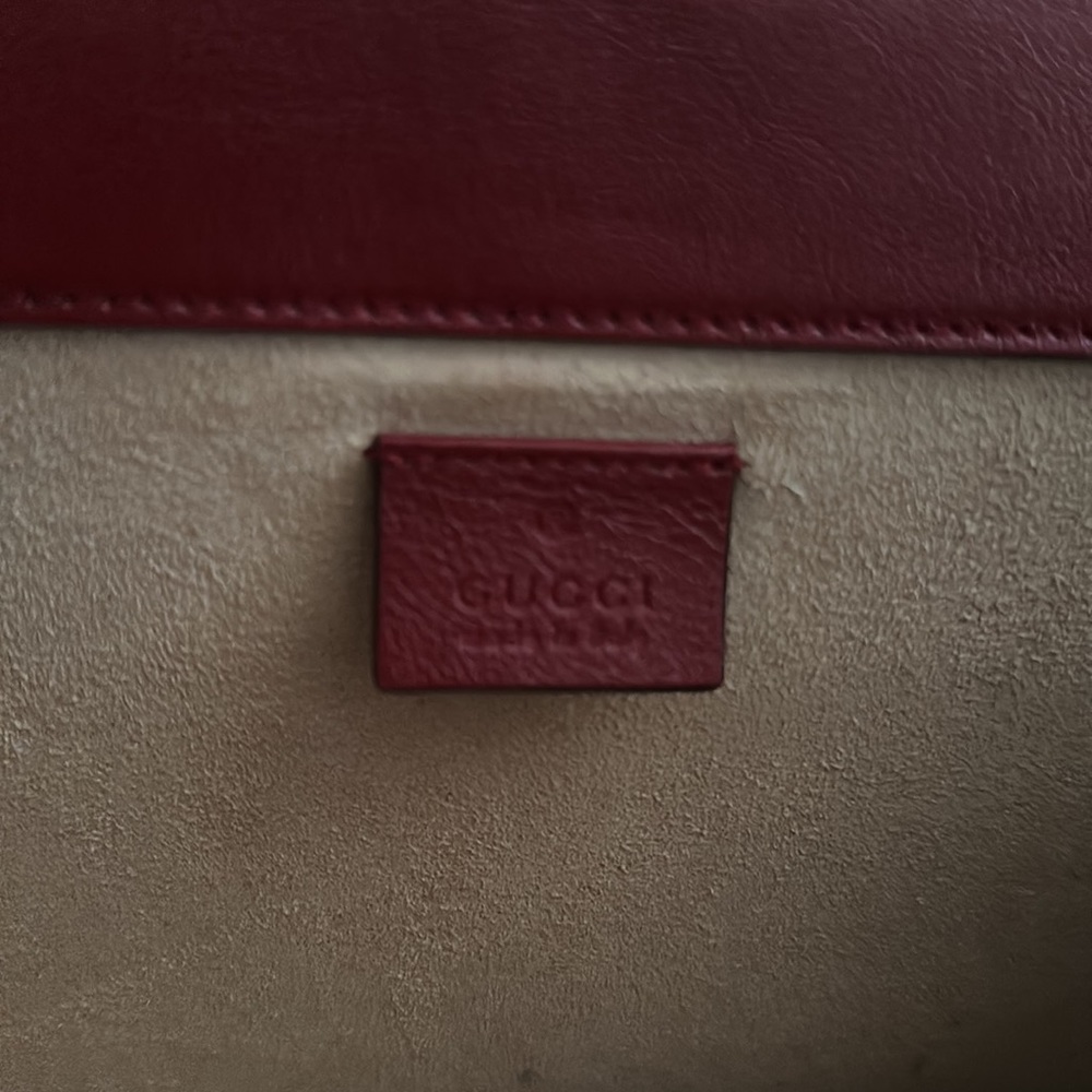Gucci  perfect condition 100% original - Picture 10 of 15